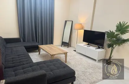 Apartment - 1 Bedroom - 2 Bathrooms for rent in Ajman Corniche Residences - Ajman Corniche Road - Ajman