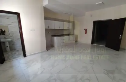 Apartment - Studio - 1 Bathroom for rent in Al Jurf Industrial 2 - Al Jurf Industrial - Ajman