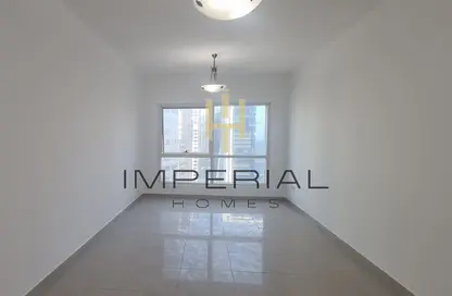 Apartment - 2 Bedrooms - 4 Bathrooms for rent in Lake Point Tower - JLT Cluster N - Jumeirah Lake Towers - Dubai