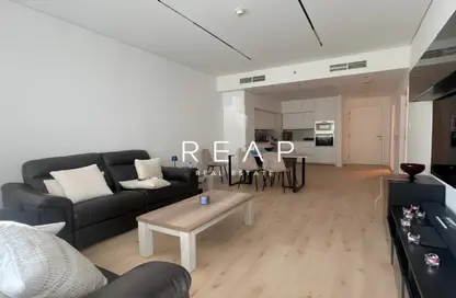 Apartment - 1 Bedroom - 2 Bathrooms for sale in MAG 218 - Dubai Marina - Dubai