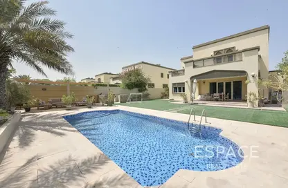 Villa - 4 Bedrooms - 4 Bathrooms for rent in Regional - Jumeirah Park - Dubai