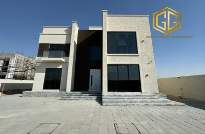 Villa - 5 Bedrooms - 6 Bathrooms for rent in Um Nahad Third - Dubai Land - Dubai