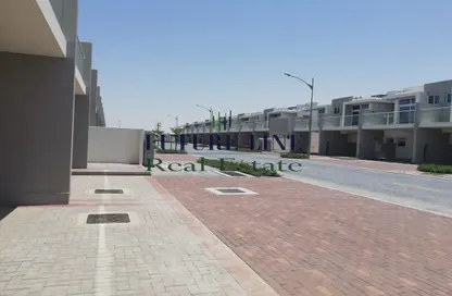 Townhouse - 3 Bedrooms - 3 Bathrooms for sale in Vardon - Damac Hills 2 - Dubai