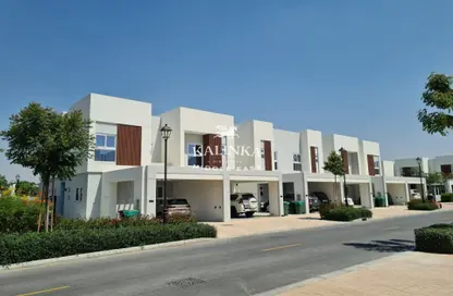 Townhouse - 4 Bedrooms - 4 Bathrooms for rent in Amaranta 3 - Villanova - Dubai Land - Dubai