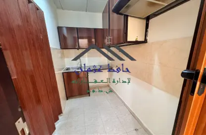 Apartment - 1 Bedroom - 1 Bathroom for rent in Al Karamah - Abu Dhabi