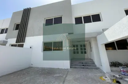 Townhouse - 5 Bedrooms - 4 Bathrooms for rent in Umm Suqeim 1 Villas - Umm Suqeim 1 - Umm Suqeim - Dubai