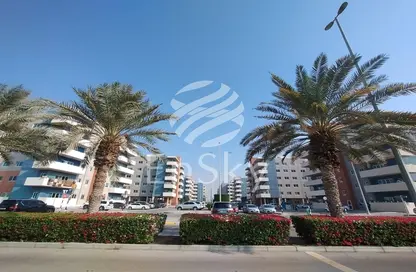 Apartment - 2 Bedrooms for rent in Tower 1 - Al Reef Downtown - Al Reef - Abu Dhabi