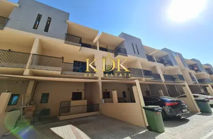 Villa - 4 Bedrooms - 6 Bathrooms for rent in Westar Casablanca - Jumeirah Village Circle - Dubai