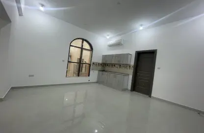 Apartment - 1 Bedroom - 1 Bathroom for rent in Zayed City (Khalifa City C) - Khalifa City - Abu Dhabi