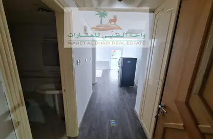 Apartment - 1 Bathroom for rent in Al Nabba - Sharjah