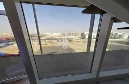 Duplex - 2 Bedrooms - 3 Bathrooms for sale in Oasis Residences - Masdar City - Abu Dhabi