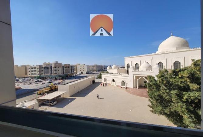 Apartment - 2 Bedrooms - 1 Bathroom for rent in Muwaileh 29 Building - Muwaileh - Sharjah