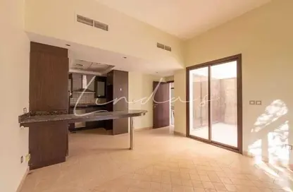 Villa - 4 Bedrooms - 4 Bathrooms for rent in Naseem - Mudon - Dubai