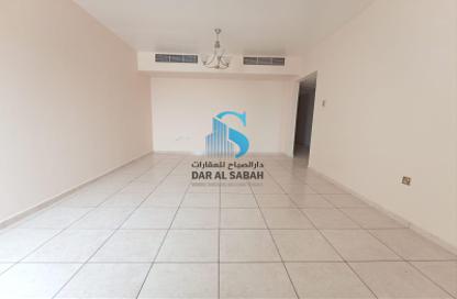 Apartment - 1 Bedroom - 2 Bathrooms for rent in Taliatela Street - Al Nahda - Sharjah