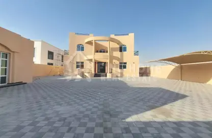 Villa - 6 Bedrooms - 7+ Bathrooms for sale in Shakhbout City - Abu Dhabi