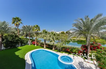 Villa - 7 Bedrooms - 5 Bathrooms for sale in Meadows 6 - Meadows - Dubai