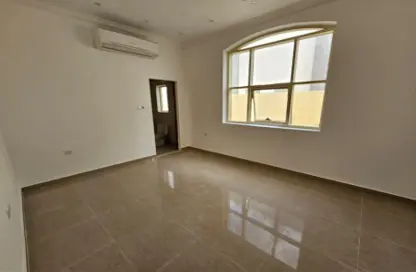 Villa - 5 Bedrooms - 6 Bathrooms for rent in Hoshi 1 - Hoshi - Al Badie - Sharjah