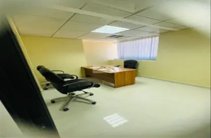 Bulk Rent Unit - Studio for rent in Madinat Zayed - Abu Dhabi