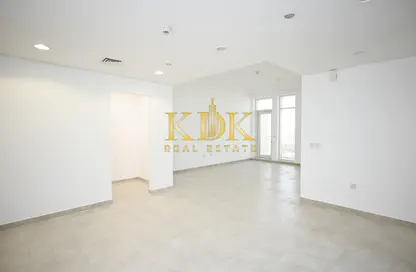 Apartment - 2 Bedrooms - 3 Bathrooms for rent in European - Canal Residence - Dubai Sports City - Dubai