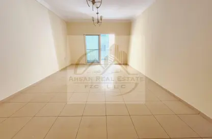 Apartment - 2 Bedrooms - 2 Bathrooms for rent in Muwaileh 29 Building - Muwaileh - Sharjah