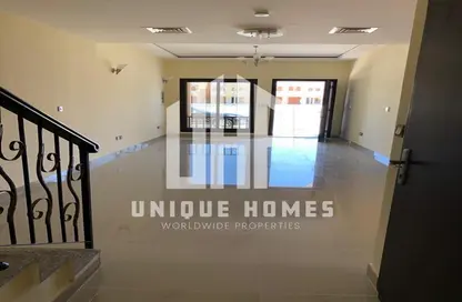 Villa - 2 Bedrooms - 3 Bathrooms for sale in Zone 8 - Hydra Village - Abu Dhabi