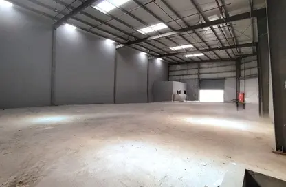 Warehouse - Studio for rent in Al Sajaa S - Al Sajaa - Sharjah