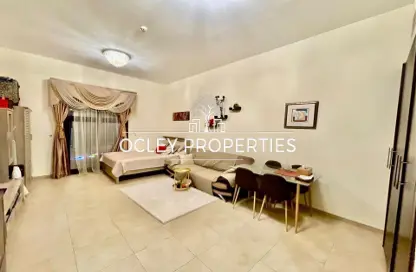 Apartment - 1 Bathroom for sale in Silicon Gates 1 - Silicon Gates - Dubai Silicon Oasis - Dubai