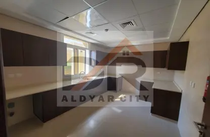 Apartment - 1 Bedroom - 2 Bathrooms for rent in Ajman Corniche Residences - Ajman Corniche Road - Ajman