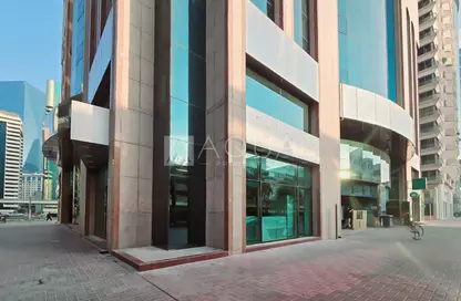 Retail - Studio for rent in DXB Tower - Sheikh Zayed Road - Dubai