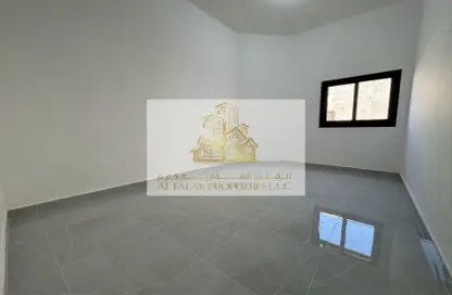 Apartment - Studio - 1 Bathroom for rent in Al Danah - Abu Dhabi