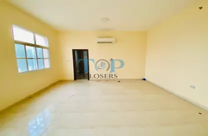 Apartment - 1 Bedroom - 2 Bathrooms for rent in Al Dafeinah - Asharej - Al Ain