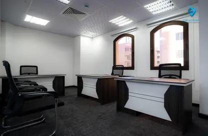 Office Space - Studio - 2 Bathrooms for rent in Al Dana Centre - Al Muraqqabat - Deira - Dubai