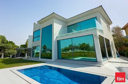 Villa - 5 Bedrooms - 4 Bathrooms for sale in The Mansions - Jumeirah Islands - Dubai