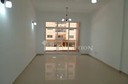 Apartment - 1 Bedroom - 2 Bathrooms for rent in Axis Residence 6 - Axis Residence - Dubai Silicon Oasis - Dubai