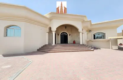 Villa - 7 Bedrooms - 7 Bathrooms for rent in Muwafja - Wasit - Sharjah