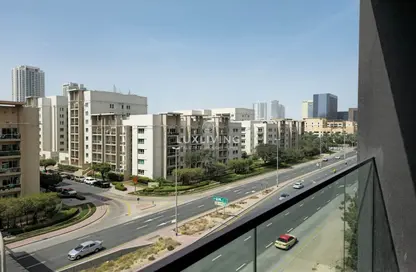 Apartment - 1 Bedroom - 2 Bathrooms for rent in Euro Residence - Barsha Heights (Tecom) - Dubai