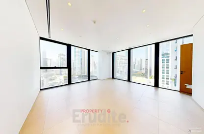 Apartment - 3 Bedrooms - 4 Bathrooms for sale in Residence 110 - Business Bay - Dubai