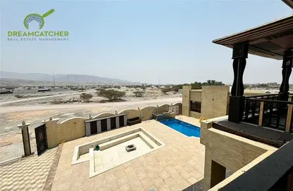 Villa - 4 Bedrooms - 5 Bathrooms for rent in Shamal Julphar - Ras Al Khaimah