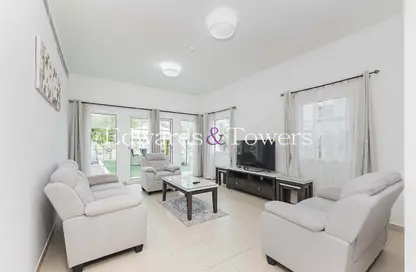 Villa - 2 Bedrooms - 4 Bathrooms for rent in District 7E - Jumeirah Village Triangle - Dubai