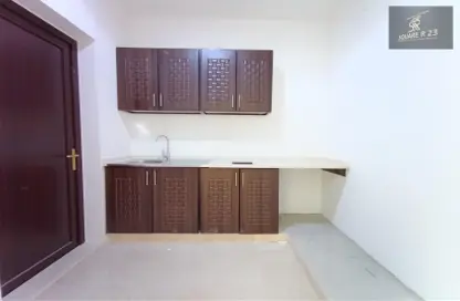 Apartment - 1 Bathroom for rent in Mohammed Villas 6 - Mohamed Bin Zayed City - Abu Dhabi