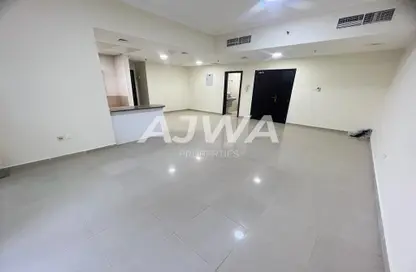 Apartment - 2 Bedrooms - 3 Bathrooms for rent in Lake City Tower - JLT Cluster D - Jumeirah Lake Towers - Dubai