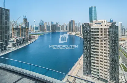 Penthouse - 3 Bedrooms - 5 Bathrooms for sale in West Wharf - Business Bay - Dubai