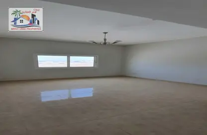 Apartment - 1 Bedroom - 2 Bathrooms for rent in Al Jurf Industrial 3 - Al Jurf Industrial - Ajman