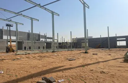 Warehouse - Studio - 2 Bathrooms for rent in Umm Al Thuoob - Umm Al Quwain