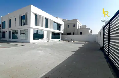 Villa - 6 Bedrooms - 7 Bathrooms for rent in Al Nahyan - Abu Dhabi