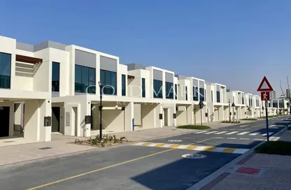 Villa - 4 Bedrooms - 4 Bathrooms for rent in Shams Townhouses - Town Square - Dubai