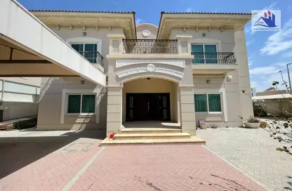 Villa - 5 Bedrooms for rent in Al Falaj - Al Riqqa - Sharjah