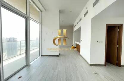 Apartment - 3 Bedrooms - 3 Bathrooms for rent in Hameni Tower - Jumeirah Village Circle - Dubai