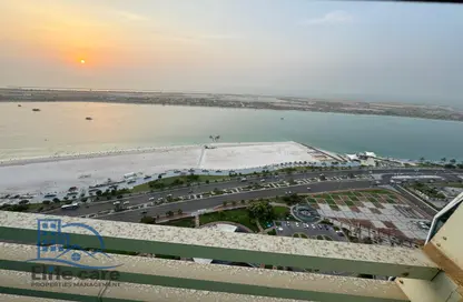 Apartment - 2 Bedrooms - 3 Bathrooms for rent in Al Jazeera Tower - Corniche Road - Abu Dhabi