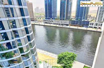 Apartment - 1 Bedroom - 2 Bathrooms for rent in Majestic Tower - Al Abraj street - Business Bay - Dubai